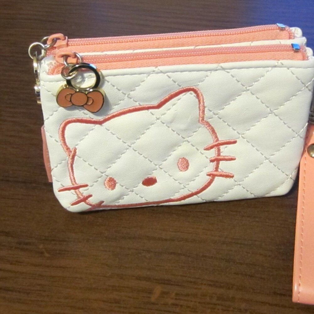 Quilted embroidery Hello Kitty Wristlet